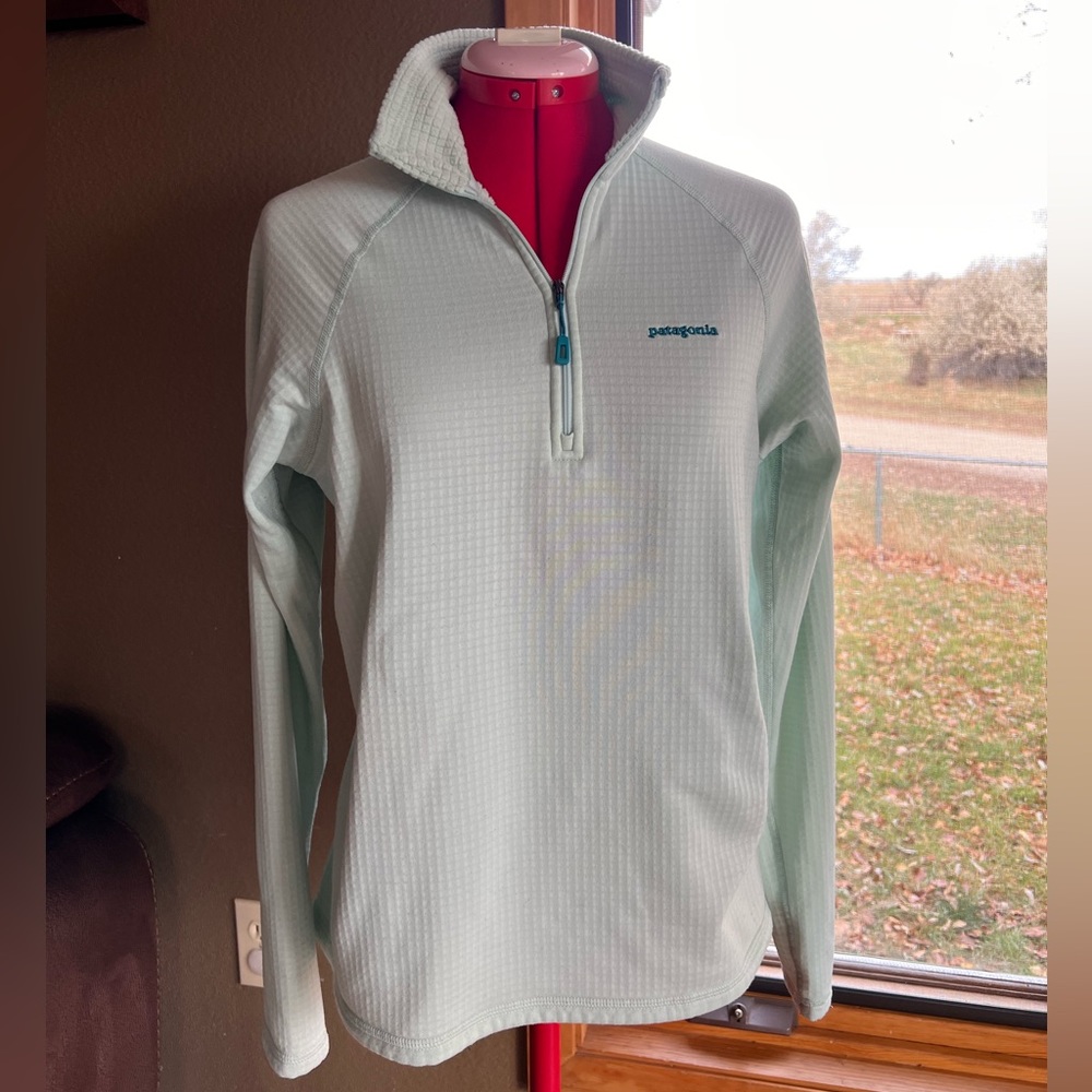 Womens Patagonia 1/4 zip